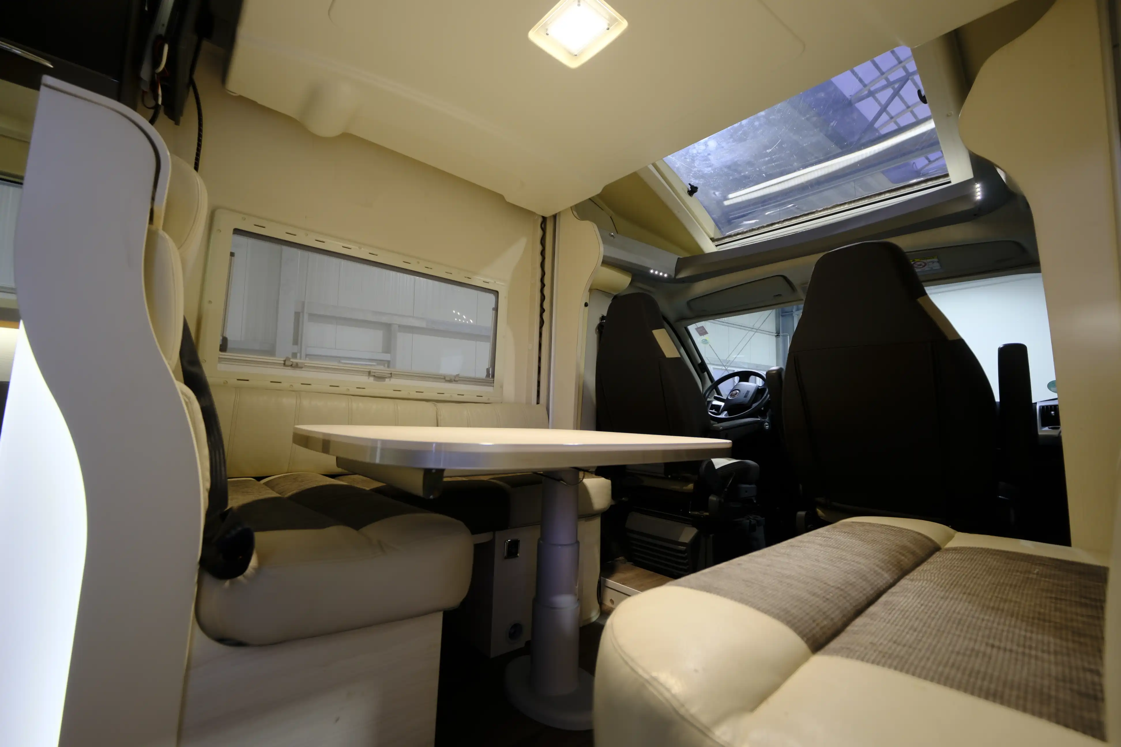 CHAUSSON Flash 610 